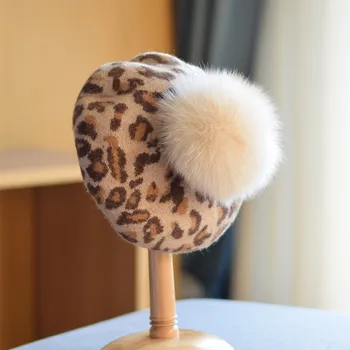 202112-2508938-xiyuan outono inverno fox pompon lã quente estampa de leopardo senhora boina chapéu de mulheres de Lazer pintor chapéu