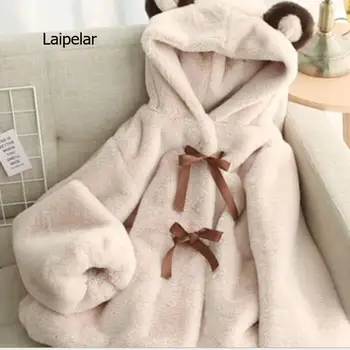Luxuoso casaco feminino bonito de outono e inverno 2021 novo com capuz urso ouvidos engrossado casaco de pele de coelho