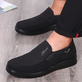 Novos Homens Casuais Sapatos de Lona Respirável Tênis Homem Macio e Confortável Grossa Sola do Calçado para Homens Primavera, Outono Anti-derrapante Slip-on